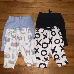 🎉 5 for $20 🎉 4 pants
